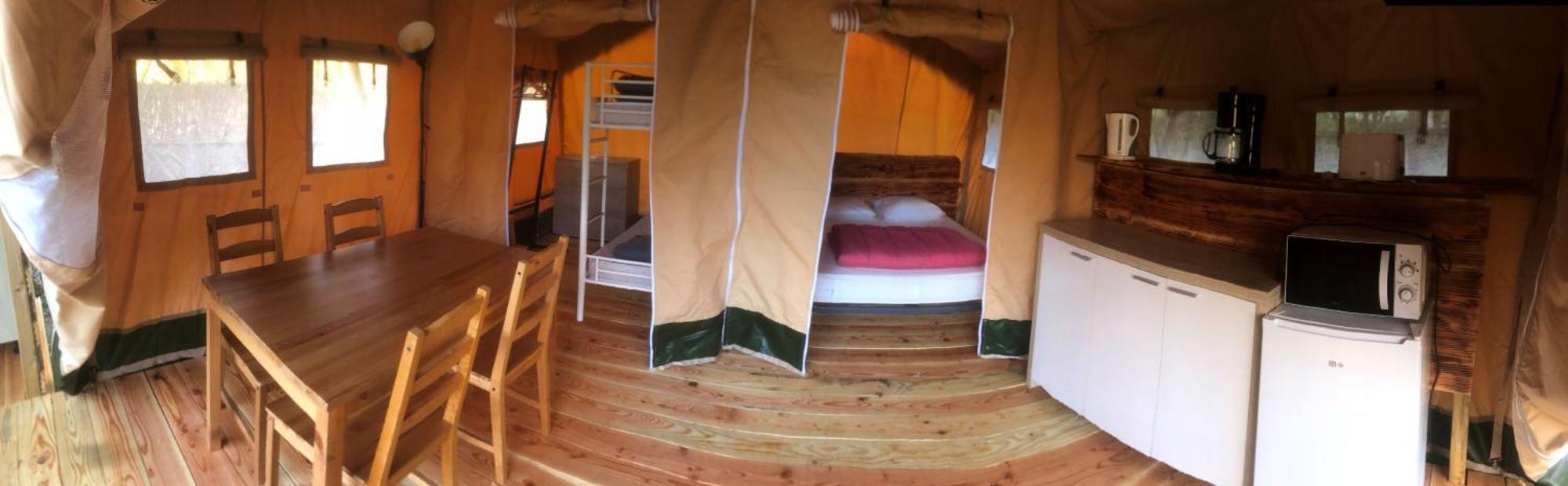 Camping Du Pont De St Gal Saint-Gal-sur-Sioule Exterior foto